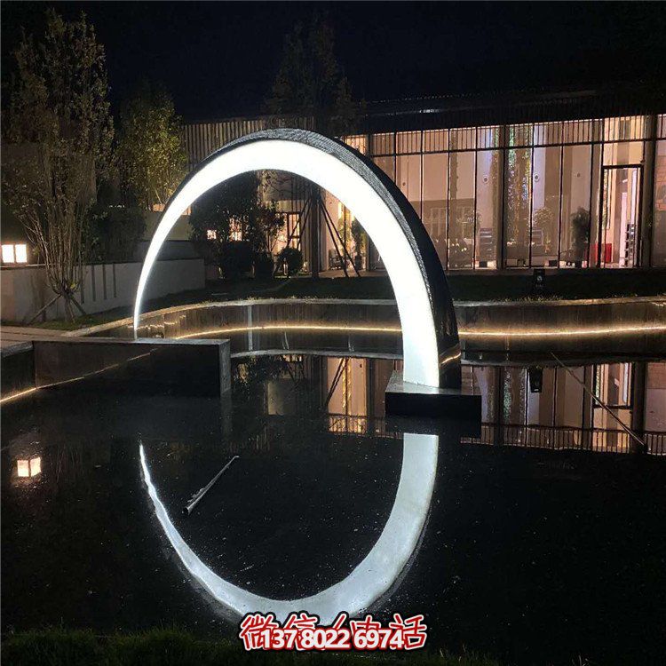 不銹鋼發光圓環雕塑，點亮戶外園林景觀