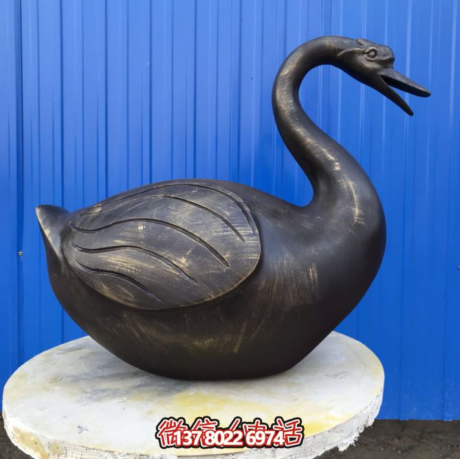 不銹鋼雕塑，休息時讓湖邊更美麗——天鵝雕塑