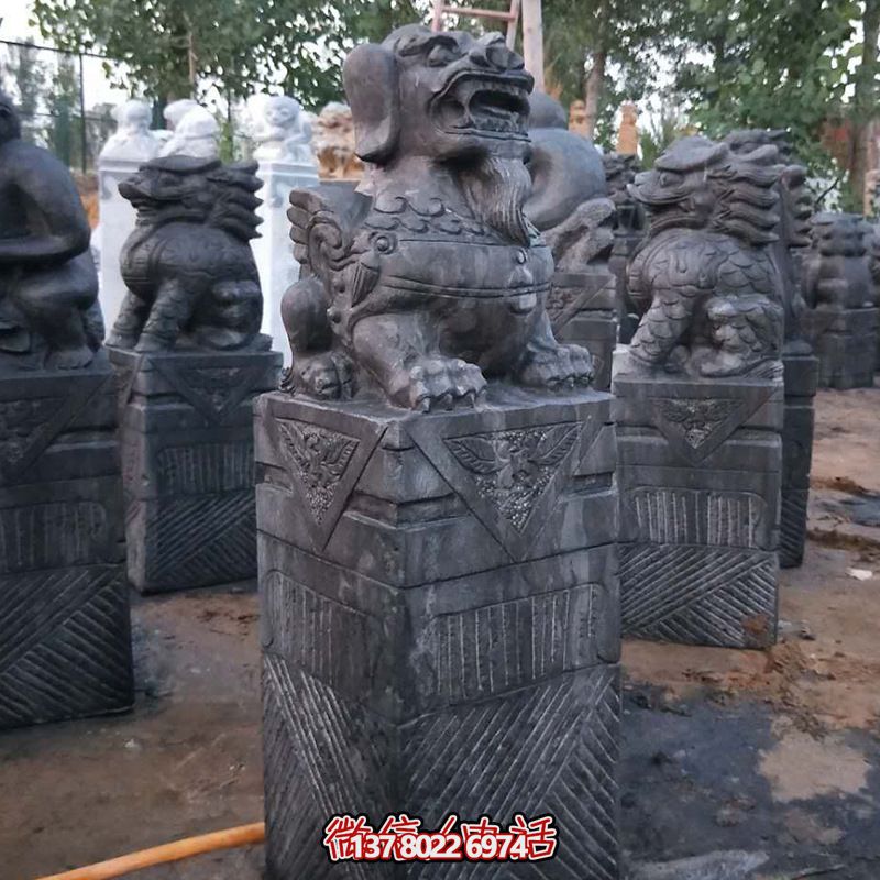 古建筑宮殿門口擺放獅子仿古拴馬柱 古建筑宮殿門口擺放獅子仿古拴馬柱