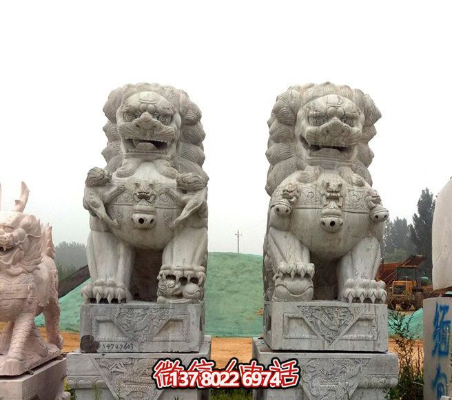 戶外草坪大理石石雕創(chuàng)意大型獅子雕塑 戶外草坪大理石石雕創(chuàng)意大型獅子雕塑